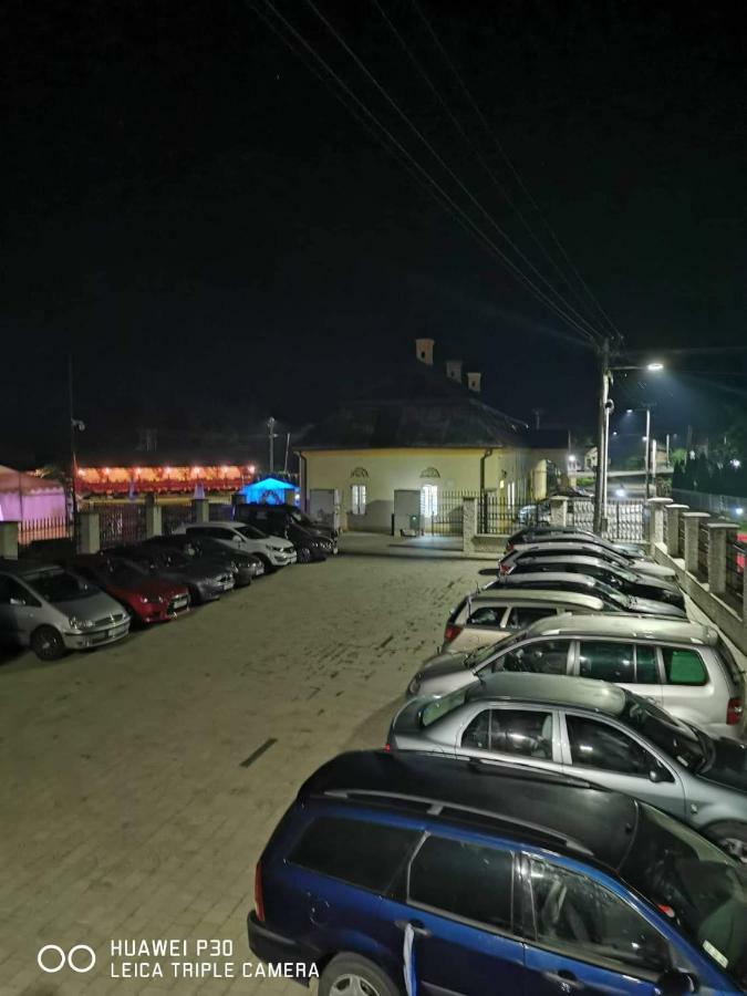 Hotel Majerovsky Kastiel Vranov nad Toplou Exteriér fotografie
